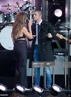 Tove Lo feet photo thumbnail