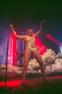 Tove Lo feet photo thumbnail