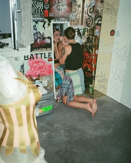 Tove Lo feet photo thumbnail