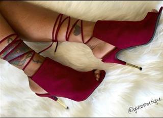 Toya Johnson feet photo 1