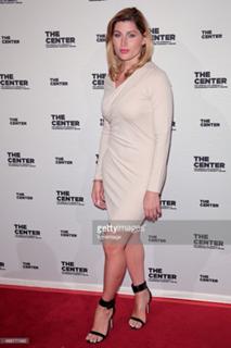 Trace Lysette feet photo 1