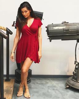 Trace Lysette feet photo 8