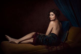 Trace Lysette feet photo 1