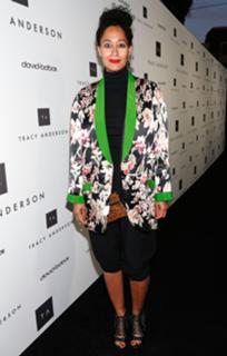 Tracee Ellis Ross feet photo thumbnail