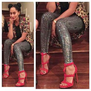 Tracee Ellis Ross feet photo thumbnail