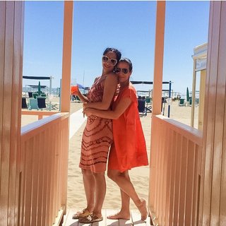 Tracee Ellis Ross feet photo thumbnail
