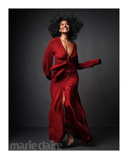 Tracee Ellis Ross feet photo thumbnail