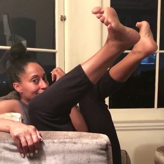 Tracee Ellis Ross feet photo thumbnail