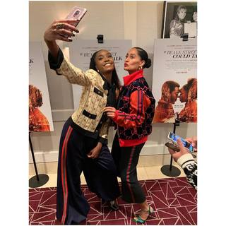 Tracee Ellis Ross feet photo thumbnail