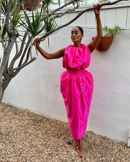 Tracee Ellis Ross feet photo thumbnail