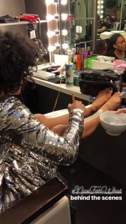 Tracee Ellis Ross feet photo thumbnail