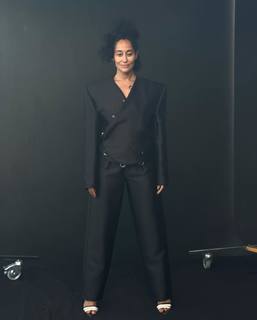 Tracee Ellis Ross feet photo thumbnail