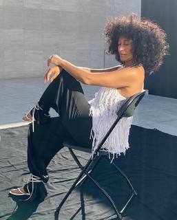 Tracee Ellis Ross feet photo thumbnail