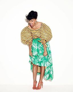 Tracee Ellis Ross feet photo thumbnail
