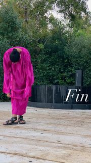 Tracee Ellis Ross feet photo thumbnail