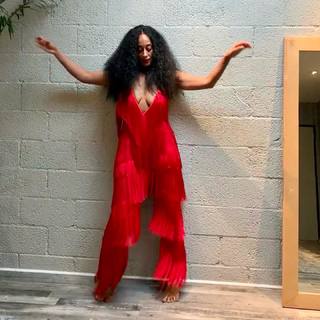 Tracee Ellis Ross feet photo thumbnail