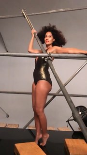 Tracee Ellis Ross feet photo thumbnail