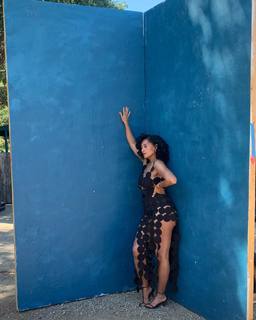 Tracee Ellis Ross feet photo thumbnail