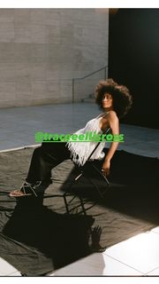 Tracee Ellis Ross feet photo thumbnail