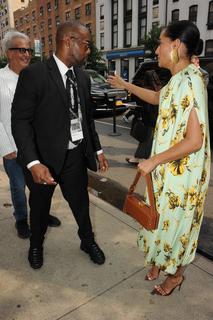 Tracee Ellis Ross feet photo thumbnail