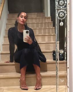 Tracee Ellis Ross feet photo thumbnail