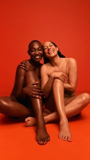 Tracee Ellis Ross feet photo thumbnail