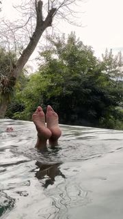 Tracee Ellis Ross feet photo 8