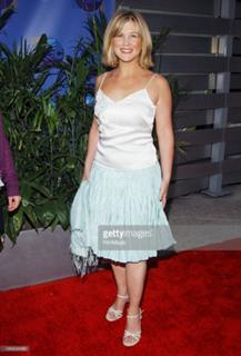 Tracey Gold feet photo 18