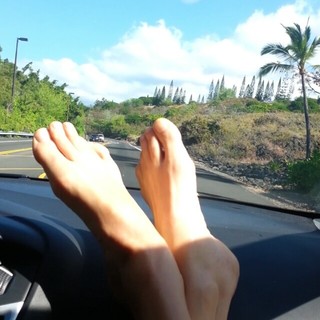 Traci Dinwiddie feet photo 7