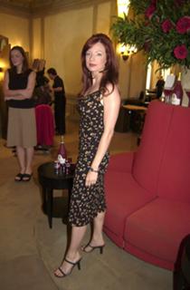 Traci Lords feet photo thumbnail