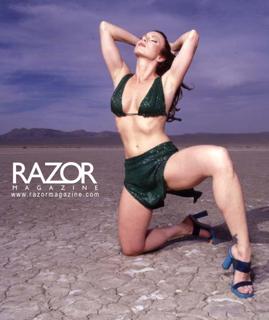 Traci Lords feet photo thumbnail