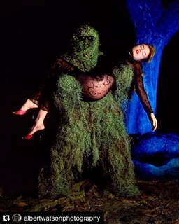 Traci Lords feet photo thumbnail