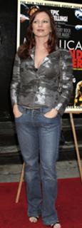Traci Lords feet photo thumbnail