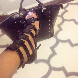 Traci Steele feet photo 9