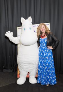 Tracy-Ann Oberman feet photo 20
