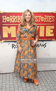 Tracy-Ann Oberman feet photo 5