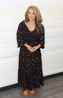 Tracy-Ann Oberman feet photo 7