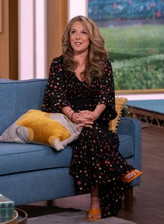 Tracy-Ann Oberman feet photo 6