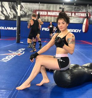 Tracy Cortez feet photo thumbnail