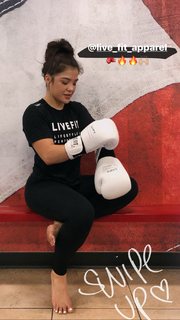 Tracy Cortez feet photo thumbnail