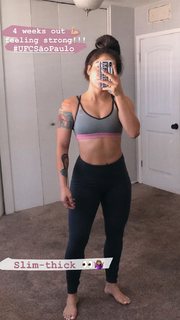 Tracy Cortez feet photo thumbnail