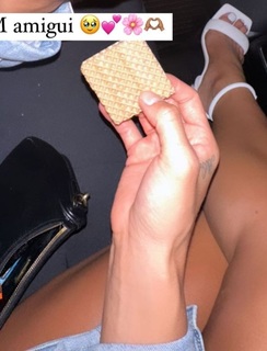 Tracy Cortez feet photo thumbnail