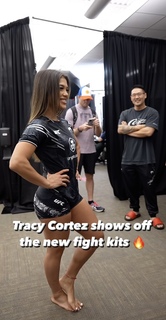 Tracy Cortez feet photo thumbnail