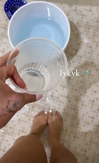 Tracy Cortez feet photo thumbnail