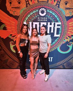 Tracy Cortez feet photo thumbnail