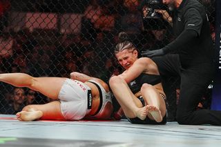 Tracy Cortez feet photo thumbnail