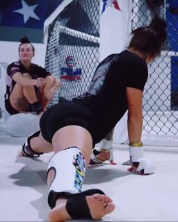 Tracy Cortez feet photo thumbnail