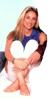 Tracy Pollan feet photo 1