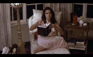 Tracy Scoggins feet photo 12