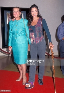 Tracy Scoggins feet photo 10